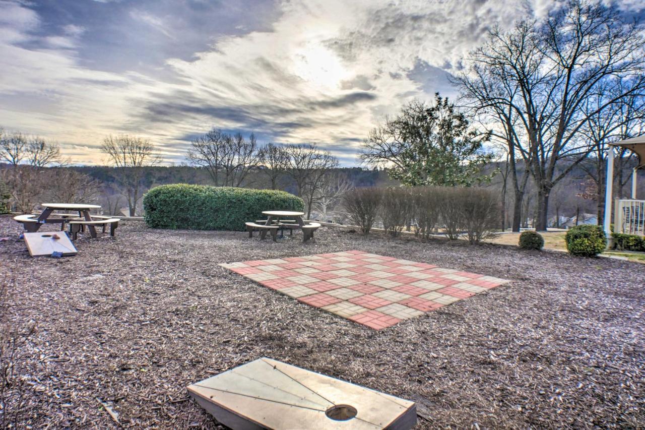 Lavish Branson Escape With Resort And Lake Access Bagian luar foto
